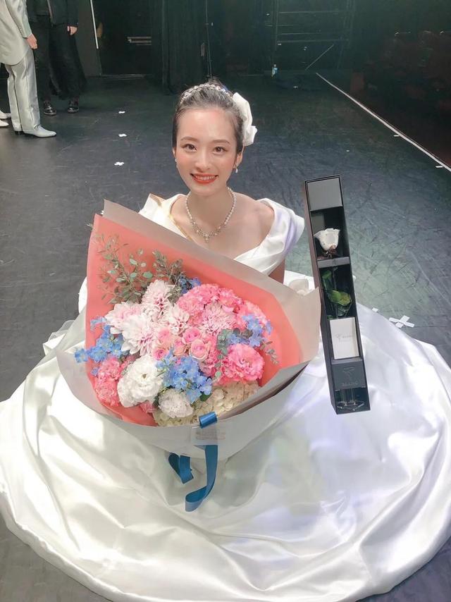 太阳新秀表现惊艳，全场观众掌声不断，介绍这样发生大学一些基本感觉选择.的简单介绍